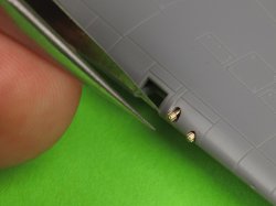 画像6: MASTER[AM-72-158]1/72 WWII イギリス ホーカー ハリケーンMk.IIb用 ブローニング.303(7.7mm)機銃銃身&照準用照星