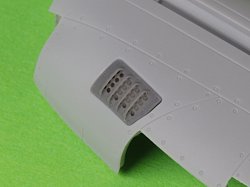 画像4: MASTER[AM-72-172]1/72 WWII アメリカ P-51ムスタング キャブレターエアフィルターカバー RAFルーバータイプ バージョンA(アルマホビー用)