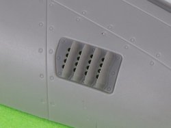 画像2: MASTER[AM-72-173]1/72 WWII アメリカ P-51ムスタング キャブレターエアフィルターカバー RAFルーバータイプ バージョンB(アルマホビー用)