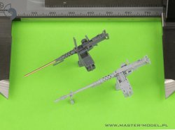 画像2: MASTER[GM-35-063]1/35 WWII アメリカ ブローニングM2HB .50口径(12.7mm)機関銃 w/戦車用マウント(初期M23揺架/弾薬トレイ)