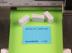 画像2: MASTER[GM-35-091]1/35 WWII/現用 アメリカ ブローニングM1919 .30口径(7.62mm)機関銃用 M1弾薬箱 閉状態(6個入)