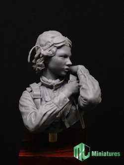 画像6: トリファクトリー[MJ10-008]1/10 WWII 露/ソ 赤色空軍 女性パイロット「夜の魔女」胸像