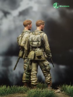 画像12: トリファクトリー[MJ35003]1/35 WWII 米 空挺兵セット (2 体セット )