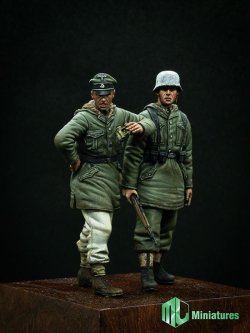 画像8: トリファクトリー[MJ35009]1/35 WWII独 武装親衛隊擲弾兵セット(2体セット)冬季防寒服