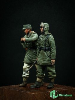 画像6: トリファクトリー[MJ35009]1/35 WWII独 武装親衛隊擲弾兵セット(2体セット)冬季防寒服