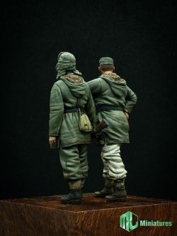 画像5: トリファクトリー[MJ35009]1/35 WWII独 武装親衛隊擲弾兵セット(2体セット)冬季防寒服