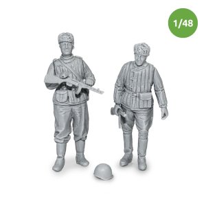 画像1: MacOne Models[MAC48604]1/48 WWIIソビエト防寒姿の赤軍歩兵セット(2体入) (1)