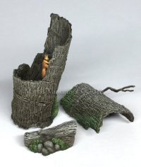 マンティス・ミニチュアズ[MAC16]1/35 枯れた木の幹