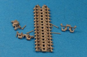 画像1: Master Club[MTL-35068]1/35 WWII独 I号戦車用 履帯(金属製) (1)