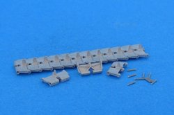 画像3: Master Club[MTL-35105]1/35 WWII米 M18ヘルキャット駆逐戦車用履帯(金属製)
