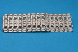 画像4: Master Club[MTL-35001]1/35 パンターA/G型後期型 可動履帯(金属製)