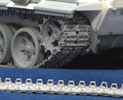 画像2: Master Club[MTL-35052]1/35 T-90  可動履帯(金属製)