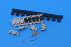 画像2: Master Club[MTL-35113]1/35 M113 履帯(新品状態)(金属製)
