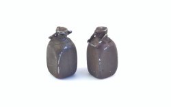 画像2: マソモデル[MH35009]WWII ドイツ軍水容器(10リットル)(2個入り)