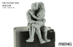 画像1: モンモデル[MENHS-013r]1/35 「勝利のキス」(レジン製 未塗装組み立てキット)