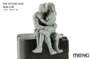 画像1: モンモデル[MENHS-013r]1/35 「勝利のキス」(レジン製 未塗装組み立てキット) (1)