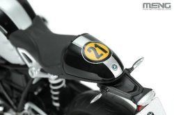 画像5: モンモデル[MENMT-003u]1/9 BMW R nine T Option 719ブラック・ストーム・メタリック / ヴィンテージ スペシャルペイント(プレカラーバージョン)