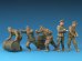 画像2: ミニアート[MA35256]1/35 ドイツ兵　燃料ドラム缶付　特別版 (2)