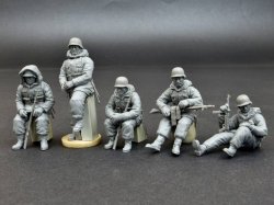 画像2: ミニアート[MA35075]1/35 トーテンコップ師団兵5体入（ハリコフ攻防戦1943）