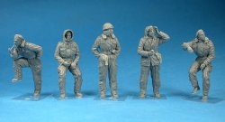 画像2: ミニアート[MA35121]1/35 イギリス戦車兵（防寒服）フィギュアセット
