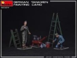 画像2: ミニアート[MA35327]1/35迷彩塗装中のドイツ戦車兵２体＋塗装道具