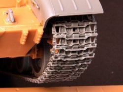 画像2: ミニアート[MA37048]1/35 T-54/T-55/T-62用OMSH専用履帯セット後期型（連結式）