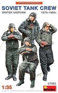 画像1: ミニアート[MA37063]1/35 ソビエト戦車兵（冬季防寒具着用）1970-1980年代４体入 (1)