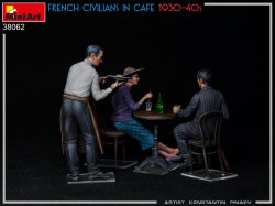 画像2: ミニアート[MA38062]1/35　カフェのフランス市民1930-40年代 フィギュア3体入