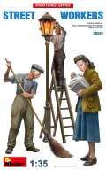 ミニアート[MA38081]1/35 路上にいる労働者フィギュア3体入
