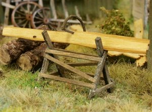 画像1: Model Scene[44512]1/45-1/48 ノコギリ台(キット) (1)