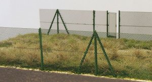 画像1: Model Scene[48130]1/72-1/87 金網フェンス 2m (1)