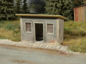 画像1: Model Scene[91507]1/120(TTスケール) バス停(キット) (1)