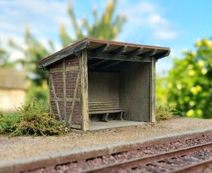画像1: Model Scene[96522]1/144-1/160(Nスケール) 木製待合室＃2(キット) (1)