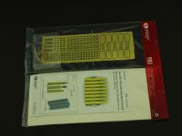 オレンジホビー[G35-024]1/35WWII独 3.7cmFlaK43砲弾セット(トレイ付)(8発)