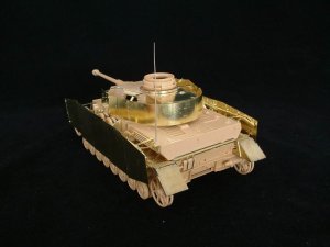 画像1: オレンジホビー[G35-031]1/35WWII独 IV号戦車H型マルチマテリアルディティールセット(DML6300用) (1)