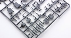 画像13: オレンジホビー[G72-205]1/72 WWII ドイツ陸軍 Sd.Kfz.7/1 8ｔハーフトラック20mm四連高射砲搭載型 初期型 コンプリート版プラスチックモデルキット