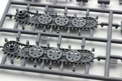 画像17: オレンジホビー[G72-205]1/72 WWII ドイツ陸軍 Sd.Kfz.7/1 8ｔハーフトラック20mm四連高射砲搭載型 初期型 コンプリート版プラスチックモデルキット