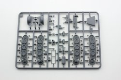 画像8: オレンジホビー[G72-205]1/72 WWII ドイツ陸軍 Sd.Kfz.7/1 8ｔハーフトラック20mm四連高射砲搭載型 初期型 コンプリート版プラスチックモデルキット