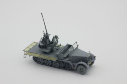 画像3: オレンジホビー[G72-206]1/72 WWII ドイツ陸軍 Sd.Kfz.7/2 8ｔハーフトラック37mm高射砲搭載型 初期型 コンプリート版プラスチックモデルキット
