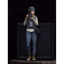 画像4: Paracel Miniatures[BS1606]1/16 現用 女性従軍記者 サニー