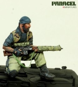 画像4: Paracel Miniatures[MW3510]1/35 シリア政府軍/自由シリア軍 AFV跨乗兵 #4 (狙撃手)