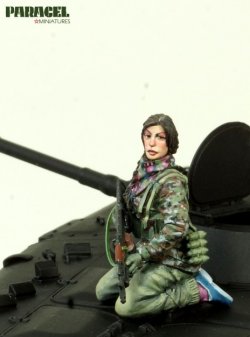 画像2: Paracel Miniatures[MW3516]1/35 シリア政府軍/自由シリア軍 AFV跨乗兵 #10 (女性兵士)