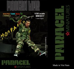 画像1: Paracel Miniatures[MW3517]1/35 シリア政府軍/自由シリア軍 AFV跨乗兵 #11 (勝ち誇る兵士)