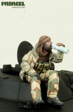 画像6: Paracel Miniatures[MW3519]1/35 シリア政府軍/自由シリア軍 AFV跨乗兵 #13 (水を飲む兵士)