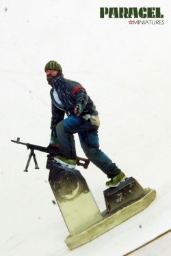 画像5: Paracel Miniatures[MW3522]1/35 現用 市街戦の戦士 3(逃げる男)