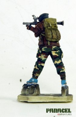 画像4: Paracel Miniatures[MW3523]1/35 現用 市街戦の戦士 4(RPG男)
