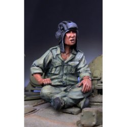 画像2: Paracel Miniatures[NVA3517]1/35 ベトナム戦争 NVA(北ベトナム正規軍)     戦車兵 胡坐をかく射撃手