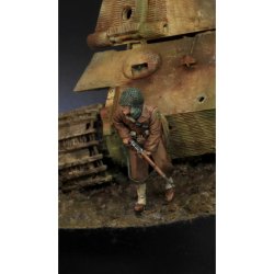 画像2: Paracel Miniatures[WW35-022]1/35 WWII米 射撃地点へと移動するライフルマン スズマン兵長