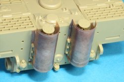 画像7: Passion Models[P35-109]1/35 ティーガーI型排気管カバー中期型/後期型(タミヤMM35146/35194/35202/35177用)