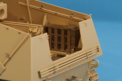 画像9: Passion Models[P35-150]1/35 フンメル重自走榴弾砲用エッチングセット[対応キット：タミヤMM35367]【絶版】